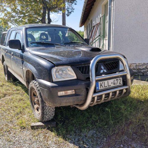 Mitsubishi L200
