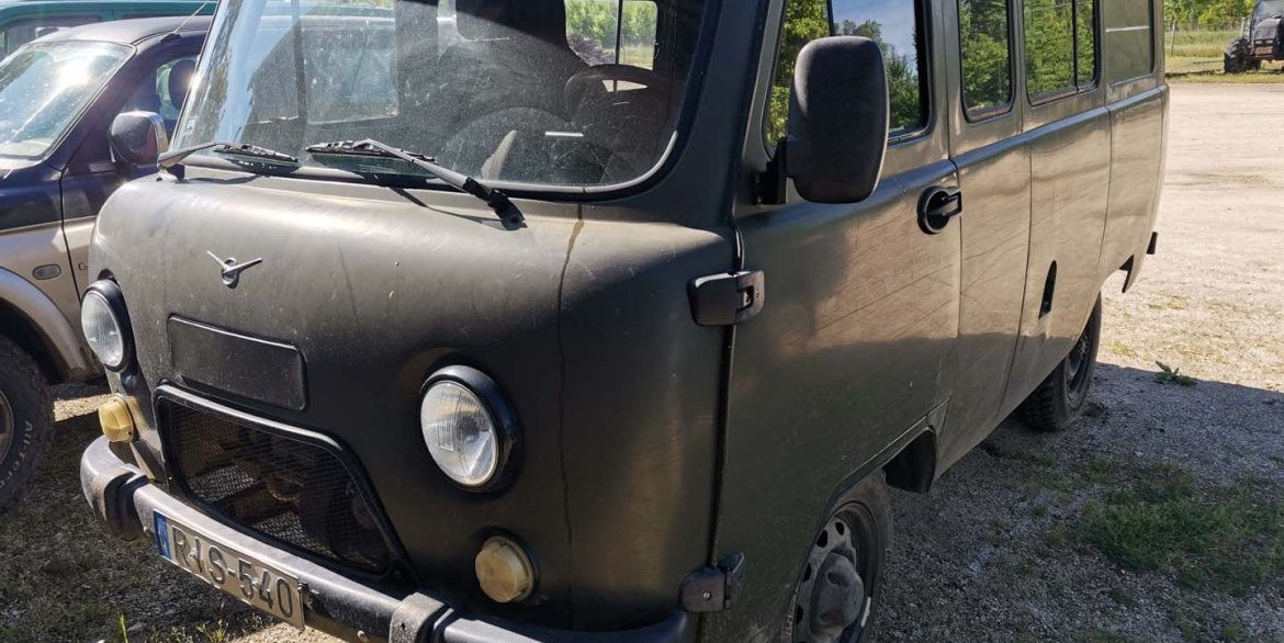 UAZ